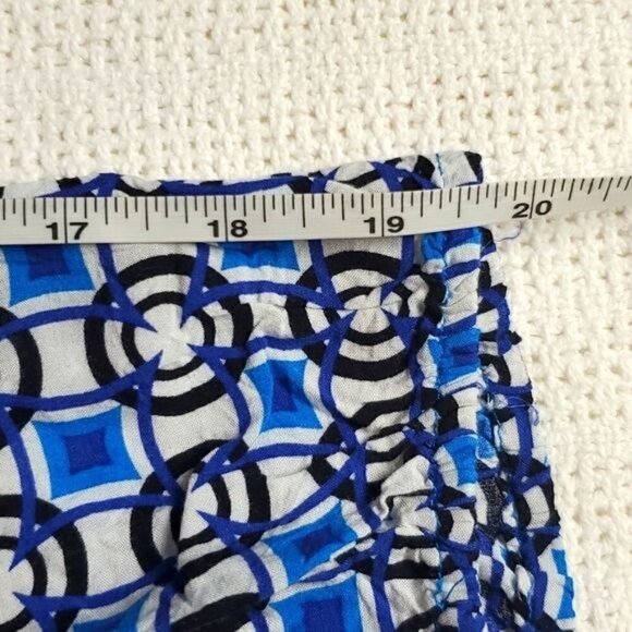 Grand & Greene Boho Aztec Multicolored Long Sleeve Tied Neck line Sz. XL Tunic - Picture 4 of 6